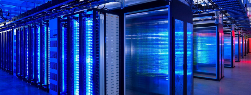 Free computer server room image, public domain CC0 photo.